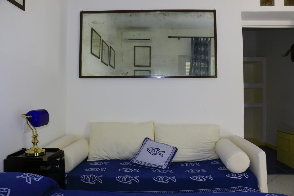 Cala Cavone Guest House Ponza Exterior photo