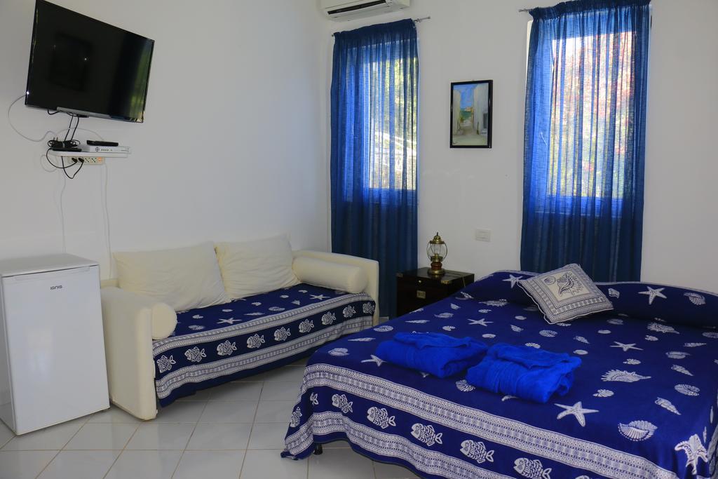 Cala Cavone Guest House Ponza Exterior photo