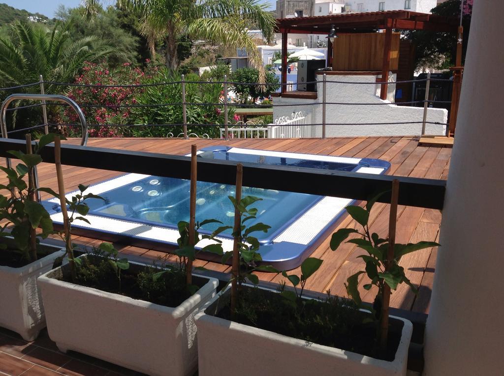 Cala Cavone Guest House Ponza Exterior photo