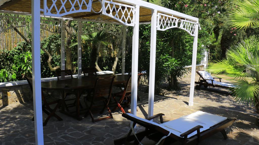 Cala Cavone Guest House Ponza Exterior photo